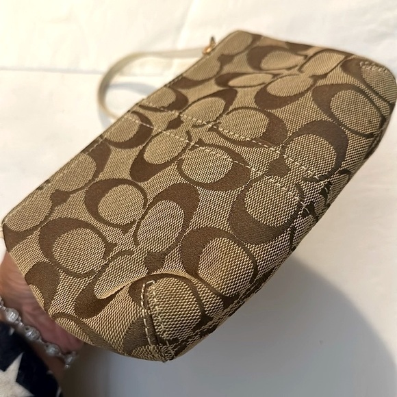 Coach Monogram Wristlet - Picture 12 of 16
